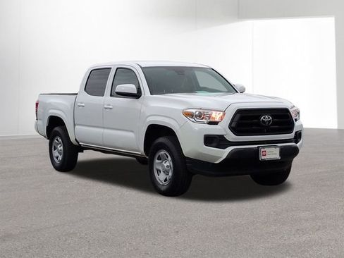 Certified 2023 Toyota Tacoma SR image 3