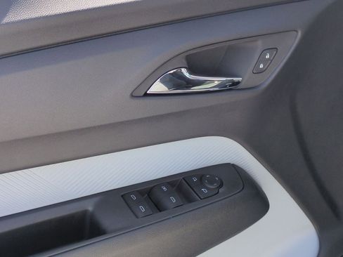 New 2027 Chevrolet Bolt LT w/ Comfort Package FWD image 22