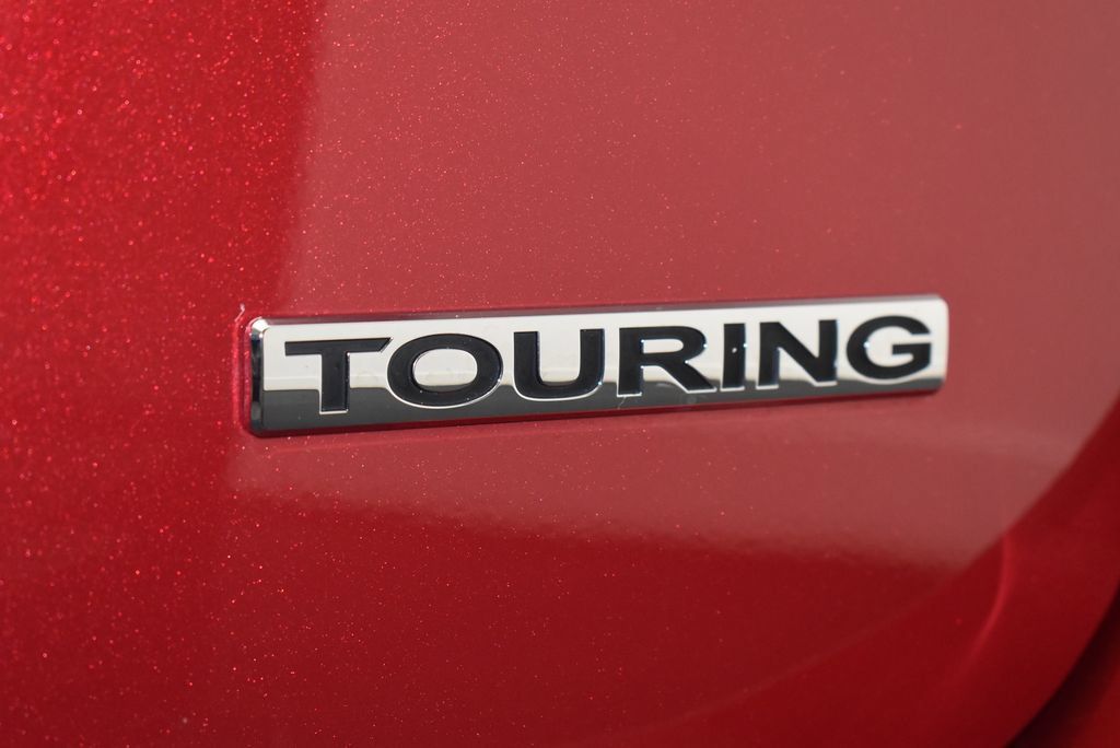 Used 2025 Honda Odyssey Touring image 10