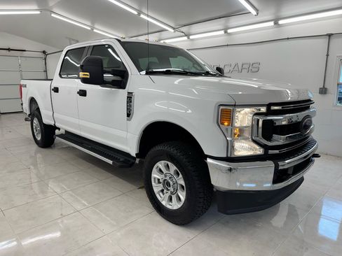 Used 2020 Ford F250 XL w/ STX Appearance Package AWD/4WD image 3