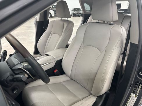 Used 2022 Lexus RX 450h AWD w/ Premium Package image 13