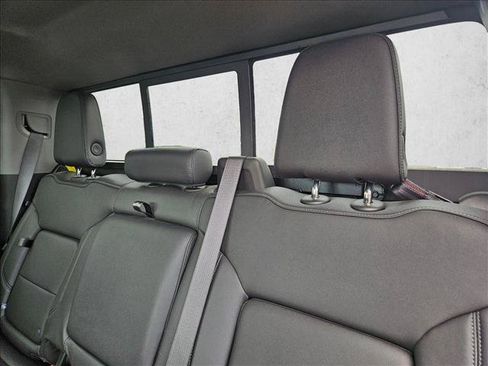 Used 2024 Chevrolet Silverado 1500 LT Trail Boss w/ LT Trail Boss Premium Package AWD/4WD image 12