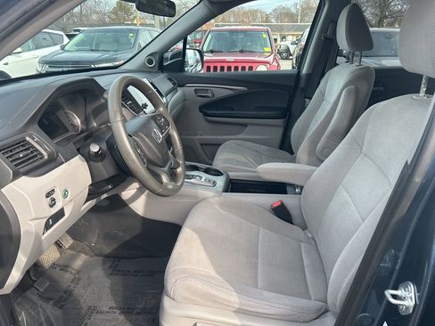 Used 2021 Honda Pilot EX image 14