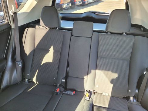 Used 2018 Toyota RAV4 LE w/ All Weather Liner Package FWD image 11