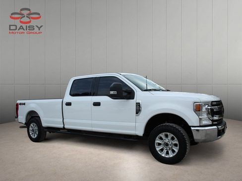 Used 2022 Ford F250 XLT image 3