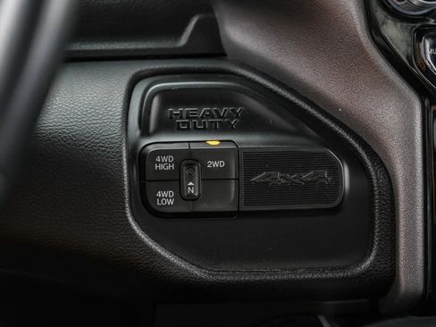 Used 2023 RAM 2500 Big Horn w/ Night Edition AWD/4WD image 31