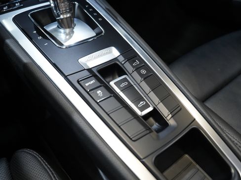 Used 2014 Porsche Boxster S RWD image 40