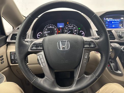 Used 2015 Honda Odyssey Touring image 14