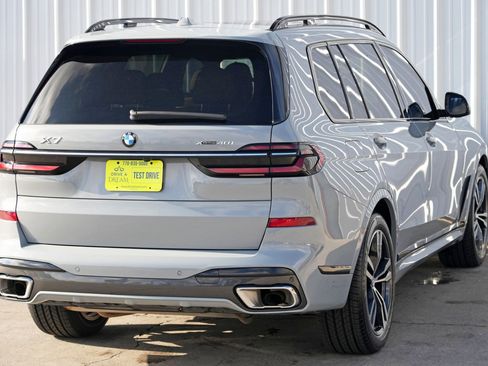 Used 2023 BMW X7 xDrive40i w/ M Sport Package image 60