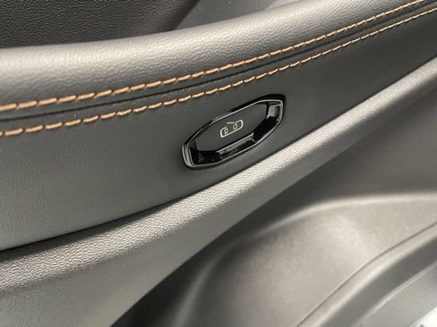 New 2026 Jeep Cherokee Limited AWD/4WD image 25