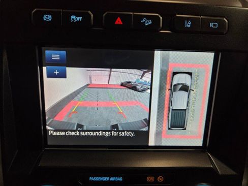 Used 2021 Ford F250 Platinum w/ FX4 Off-Road Package image 64