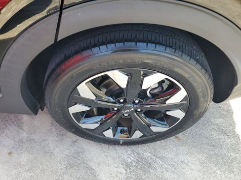Used 2023 Kia Sportage X-Line w/ X-Line Premium Package AWD/4WD image 6