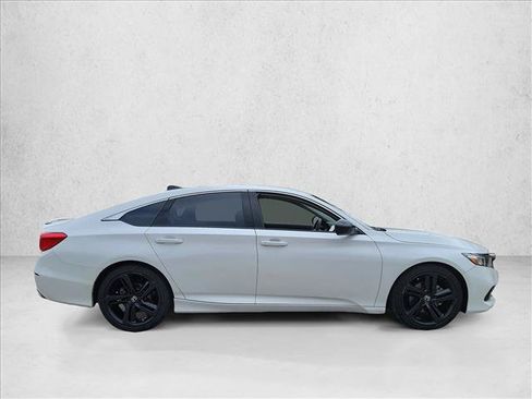 Used 2022 Honda Accord Sport Special Edition image 4