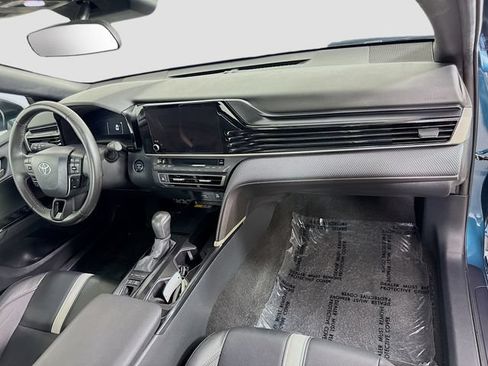 Certified 2025 Toyota Camry SE FWD image 29