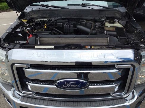 Used 2014 Ford F250 Lariat w/ Chrome Package AWD/4WD image 35