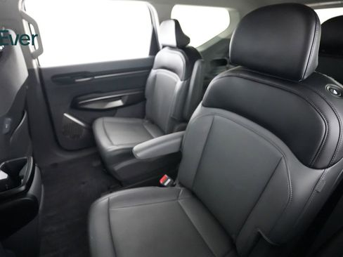 Used 2026 Kia EV9 Light RWD image 24