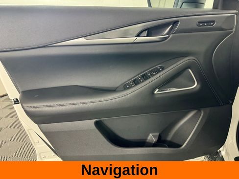 Used 2023 INFINITI QX60 Luxe w/ Performance Audio Package FWD image 10