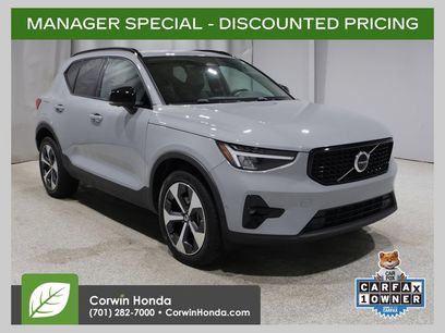 Used 2024 Volvo XC40 B5 Plus