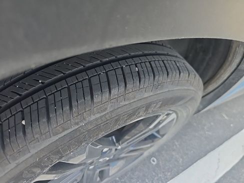 Used 2025 Chevrolet Trax ACTIV w/ Driver Confidence Package FWD image 7