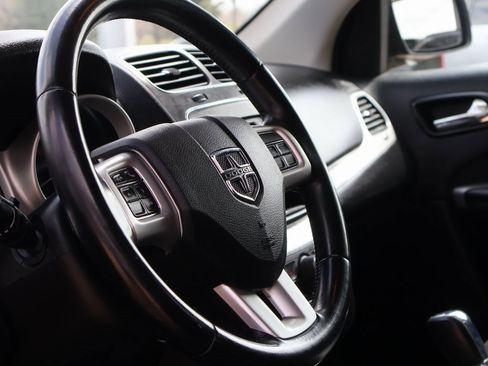 Used 2020 Dodge Journey SE w/ SE Popular Equipment Group image 26