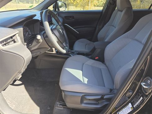 Certified 2024 Toyota Corolla Cross S image 25