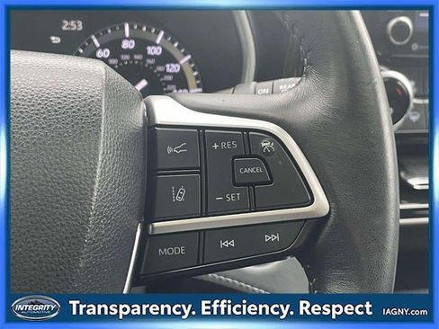 Certified 2022 Toyota Highlander XLE image 23