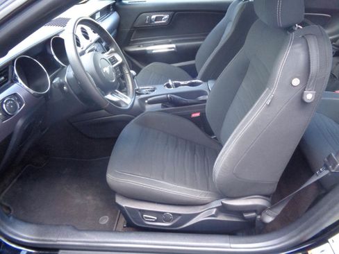 Used 2016 Ford Mustang GT w/ Black Accent Package RWD image 21