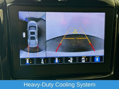 Used 2022 Chevrolet Traverse Premier image 17