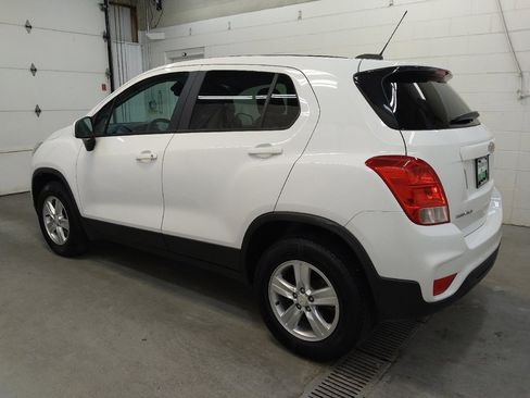 Used 2021 Chevrolet Trax LS w/ Tint and Cruise Package image 3
