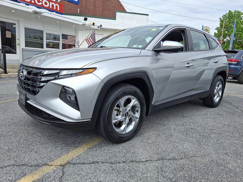 Used 2024 Hyundai Tucson SE AWD/4WD image 1