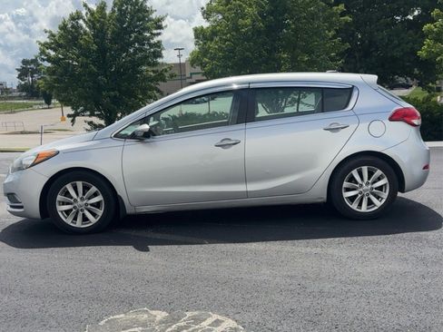 Used 2015 Kia Forte EX FWD image 5