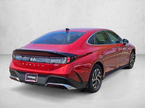 New 2026 Hyundai Sonata Blue FWD image 2