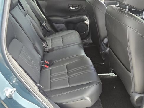 Used 2025 Honda HR-V EX-L image 16