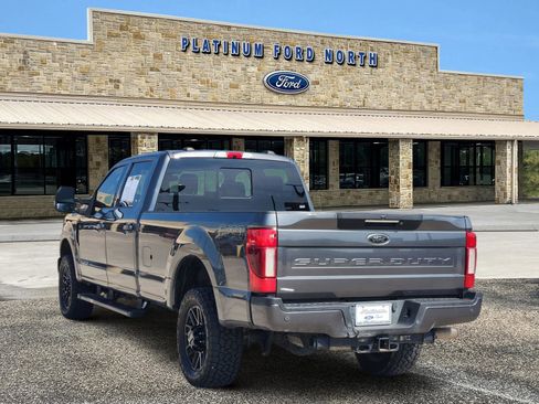 Used 2020 Ford F350 Lariat AWD/4WD image 4