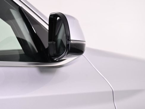 Used 2021 BMW X3 xDrive30i w/ Convenience Package AWD/4WD image 7