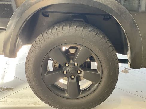 Used 2019 RAM 1500 Classic Warlock AWD/4WD image 13