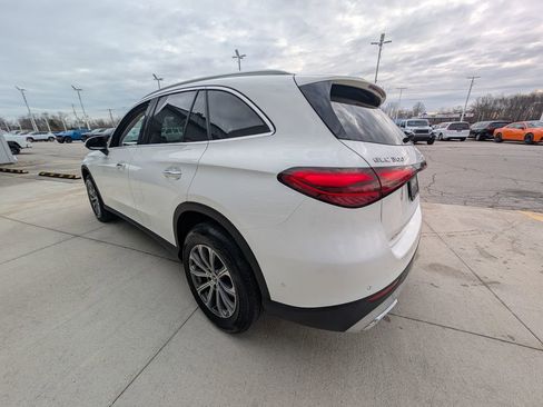 Used 2023 Mercedes-Benz GLC 300 4MATIC image 5