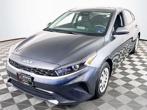 Used 2024 Kia Forte LX FWD image 3