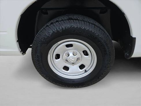 Used 2019 RAM 1500 Tradesman w/ Power & Remote Entry Group RWD image 9