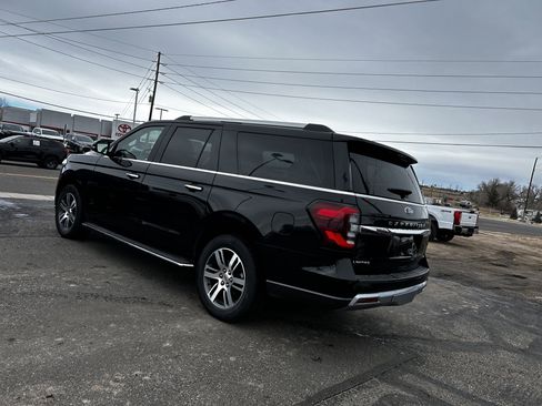 Used 2022 Ford Expedition Max Limited image 4