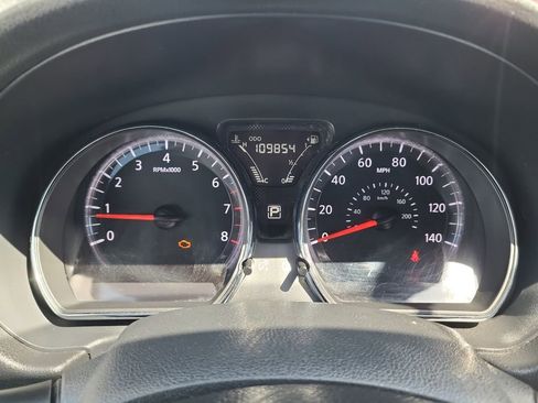 Used 2019 Nissan Versa SV FWD image 15