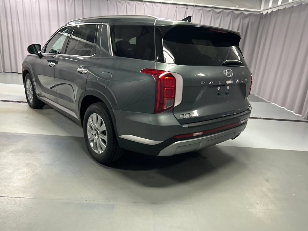 Used 2025 Hyundai Palisade SEL FWD image 5