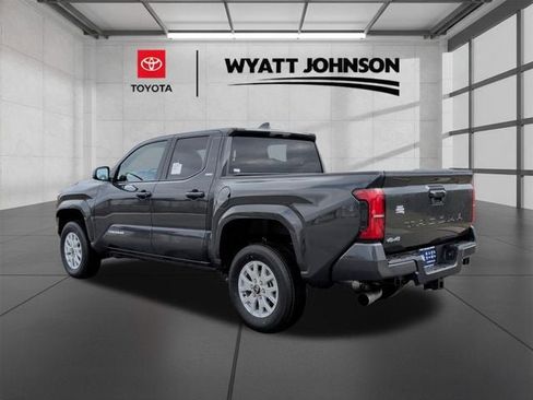 New 2026 Toyota Tacoma SR5 image 3
