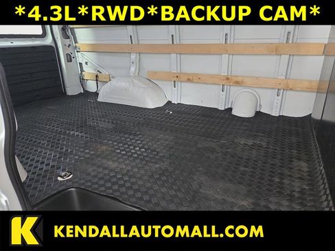 Used 2024 Chevrolet Express 2500 Work Van w/ Driver Convenience Package image 13