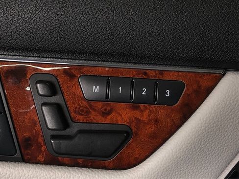 Used 2010 Mercedes-Benz C 300 C 300 image 19