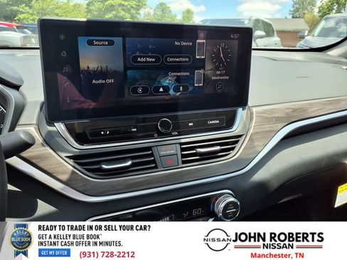 New 2026 Nissan Altima 2.5 SV w/ SV Special Edition Package FWD image 6
