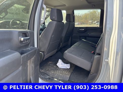 Used 2025 Chevrolet Silverado 2500 Custom w/ Custom Value Package image 19