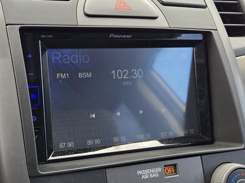 Used 2010 Kia Soul ! FWD image 19
