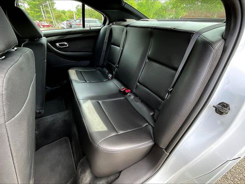 Used 2017 Ford Taurus Police Interceptor FWD image 26