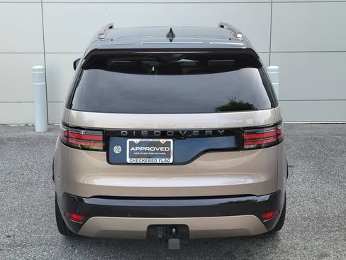 Used 2025 Land Rover Discovery Dynamic SE AWD/4WD image 11